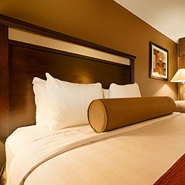 King-Room Best Western Plus Prairie Inn King Bed